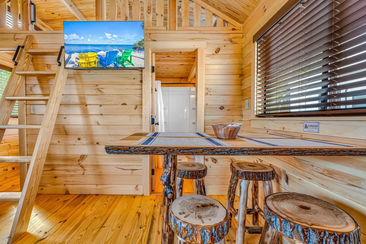 Cabins At Bonefish Bay Маратон Экстерьер фото