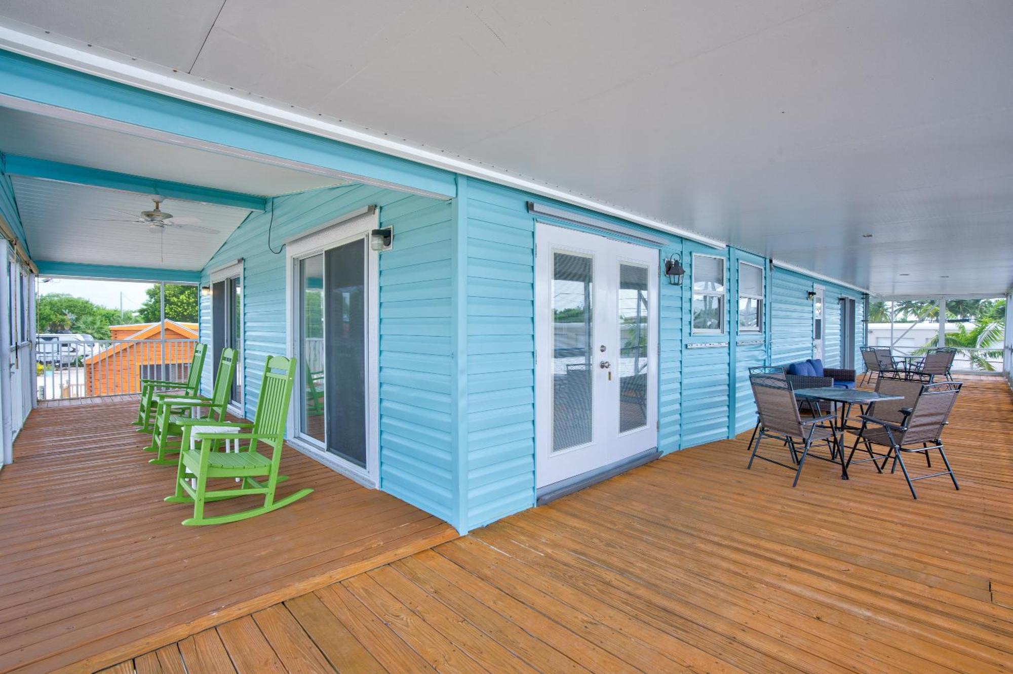 Cabins At Bonefish Bay Маратон Номер фото